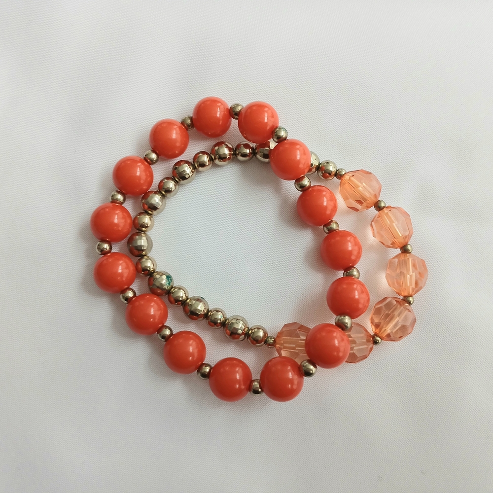 Set of 2 Vintage Beaded Bracelets